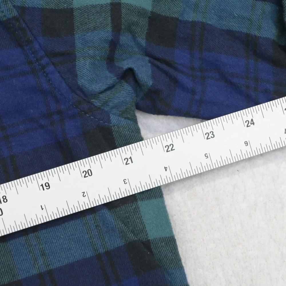 Magellan Outdoors Flannel Button Up Mens M Classic Fit Blue Green Plaid Pocket